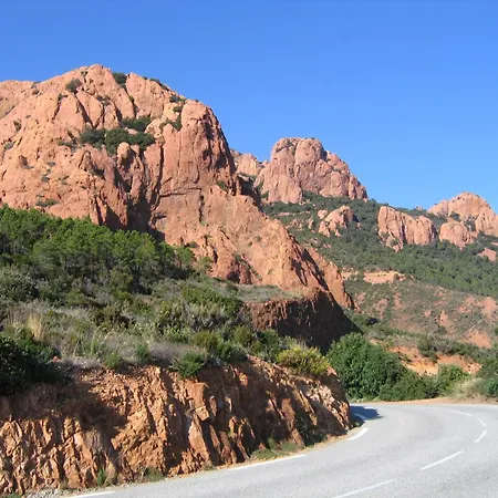 3 Pieces Entre Et Nature - Les Cles De L'esterel